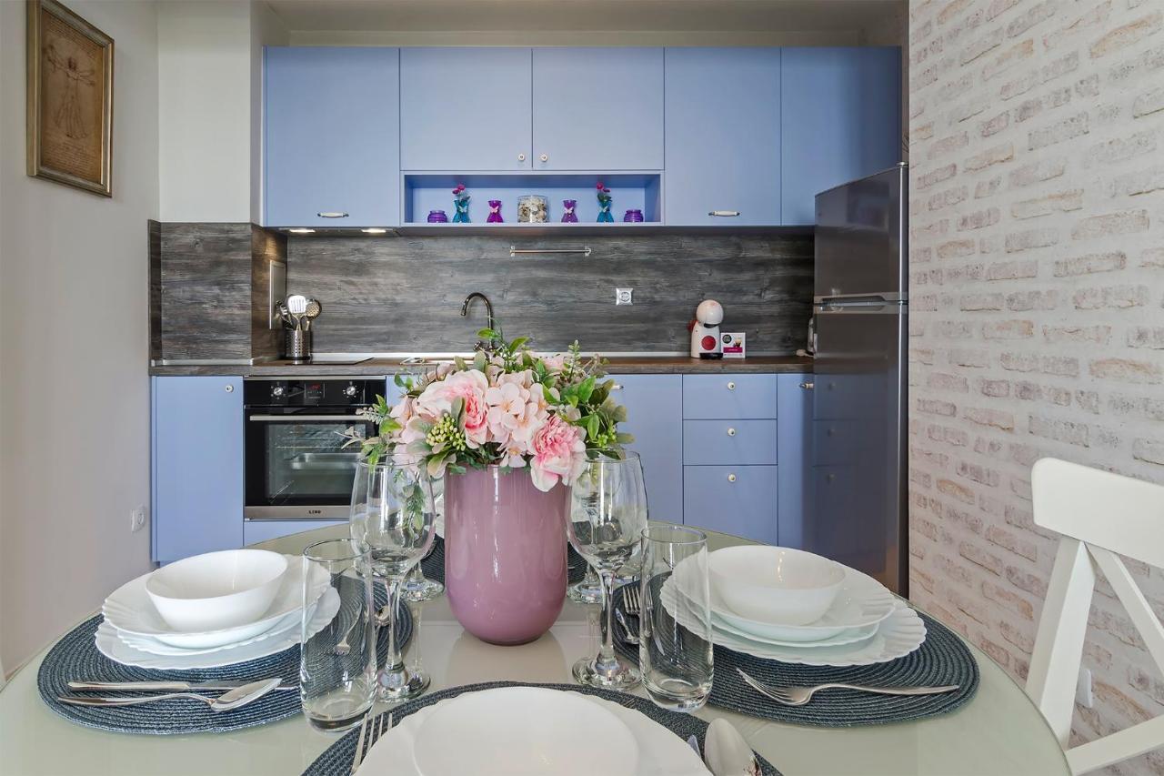 Апартаменти Ивайло / Ivaylo Apartments Burgas City Eksteriør billede