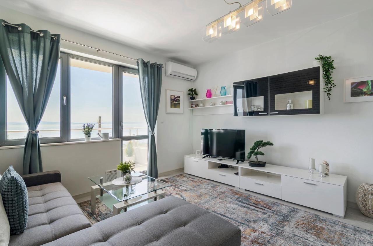 Апартаменти Ивайло / Ivaylo Apartments Burgas City Eksteriør billede