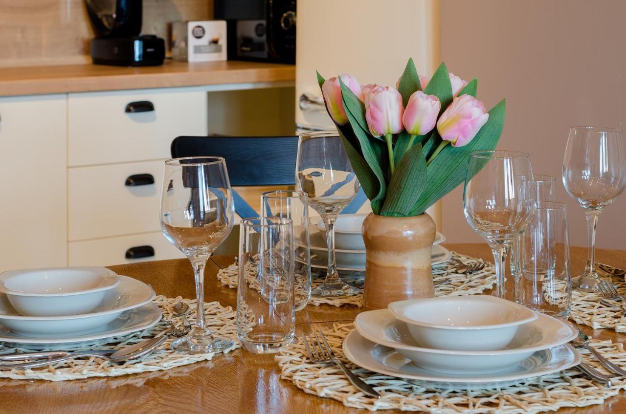 Апартаменти Ивайло / Ivaylo Apartments Burgas City Eksteriør billede