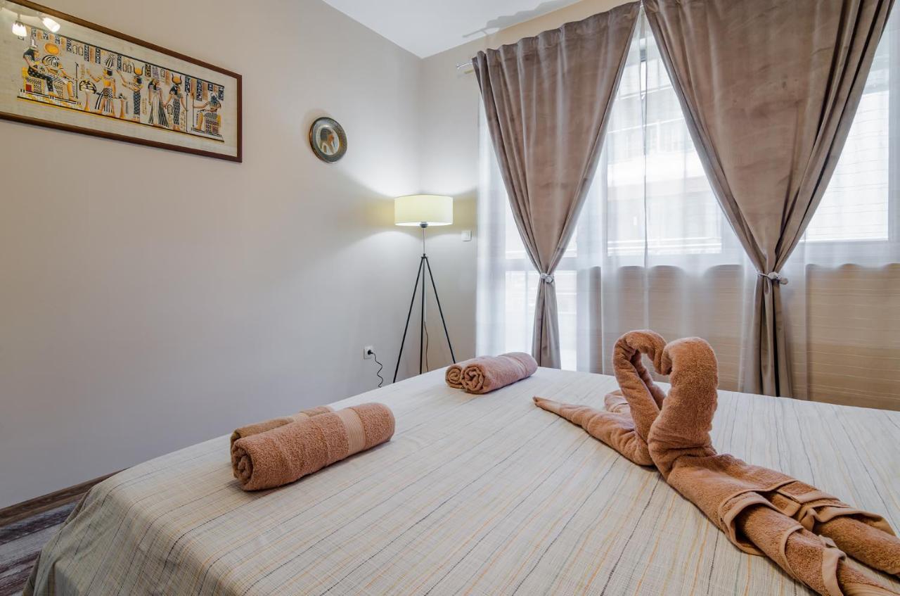 Апартаменти Ивайло / Ivaylo Apartments Burgas City Eksteriør billede