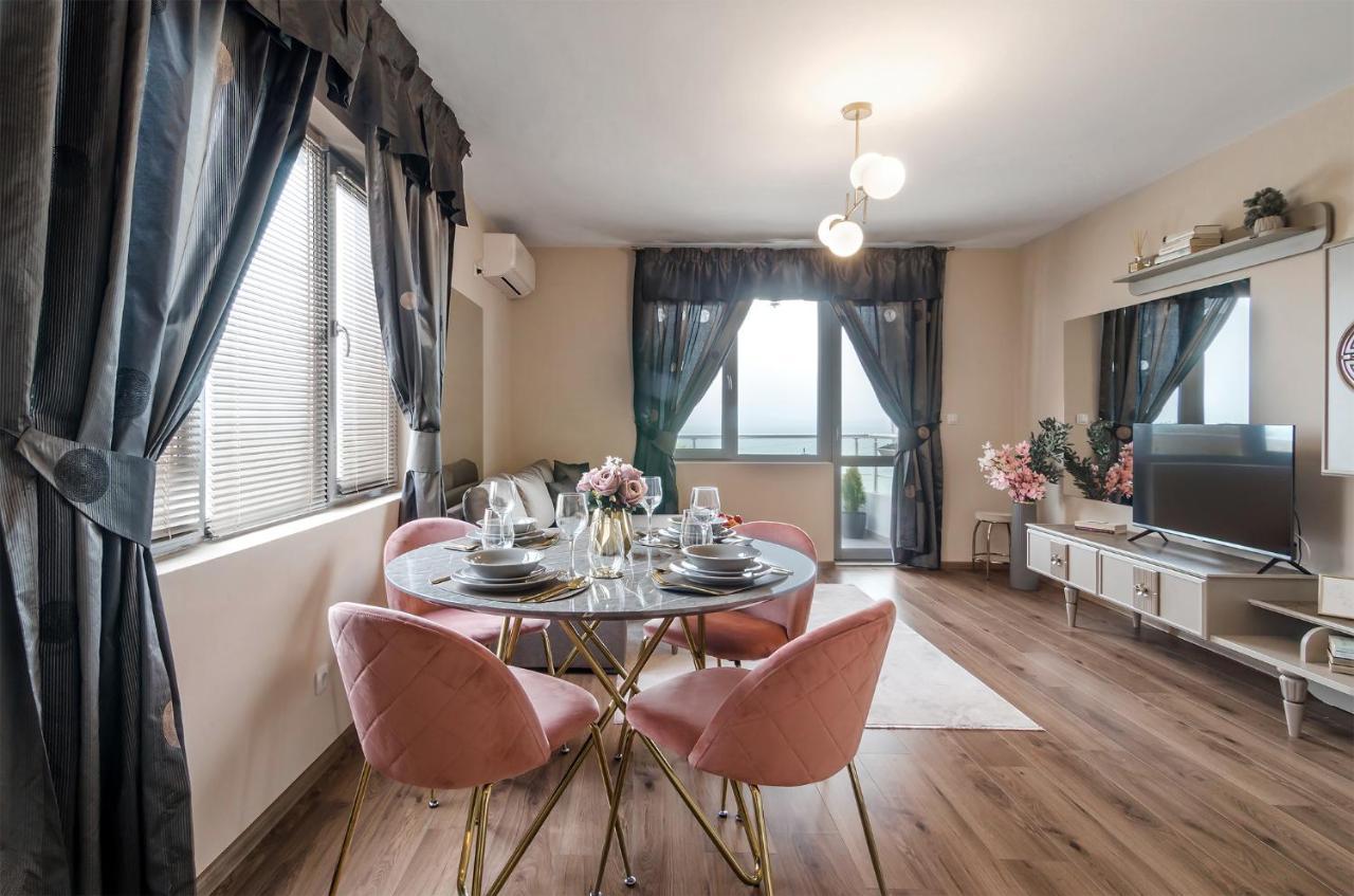 Апартаменти Ивайло / Ivaylo Apartments Burgas City Eksteriør billede